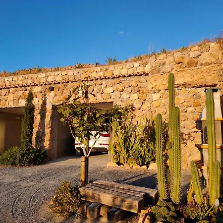 Casa rural Cuevas El Torriblanco *