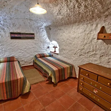 Cuevas El Torriblanco *