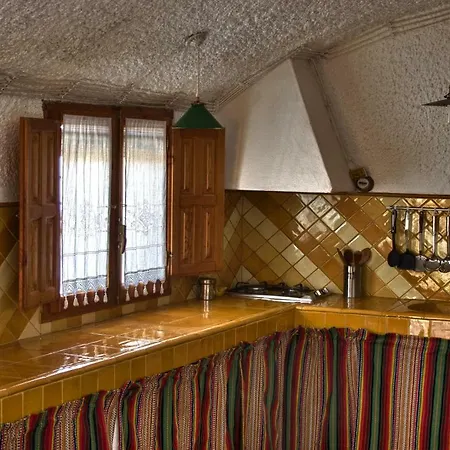 Casa rural Cuevas El Torriblanco *