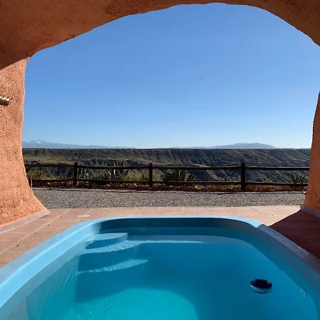 Casa rural Cuevas El Torriblanco *
